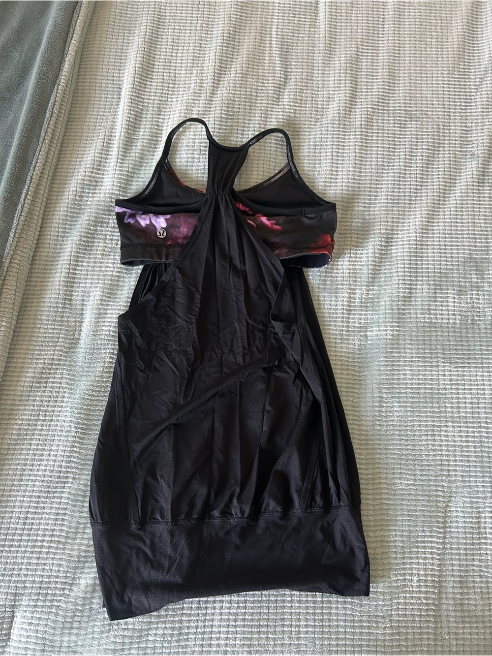 Lululemon athletica Black Racerback Tank with built in sports bra - Picture 2 of 4